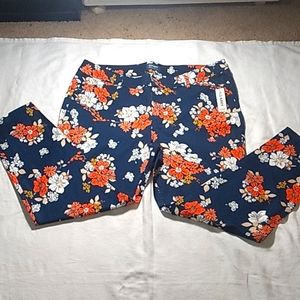 OLD NAVY PIXIE PANTS, SIZE 16,BLUE WITH FLORAL PRINT..